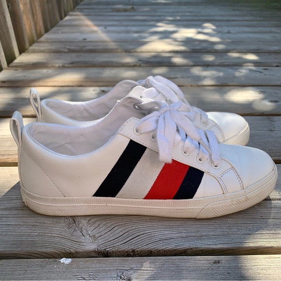 Tommy Hilfiger White/Red/Navy Striped Sneaker - Picture 4 of 8
